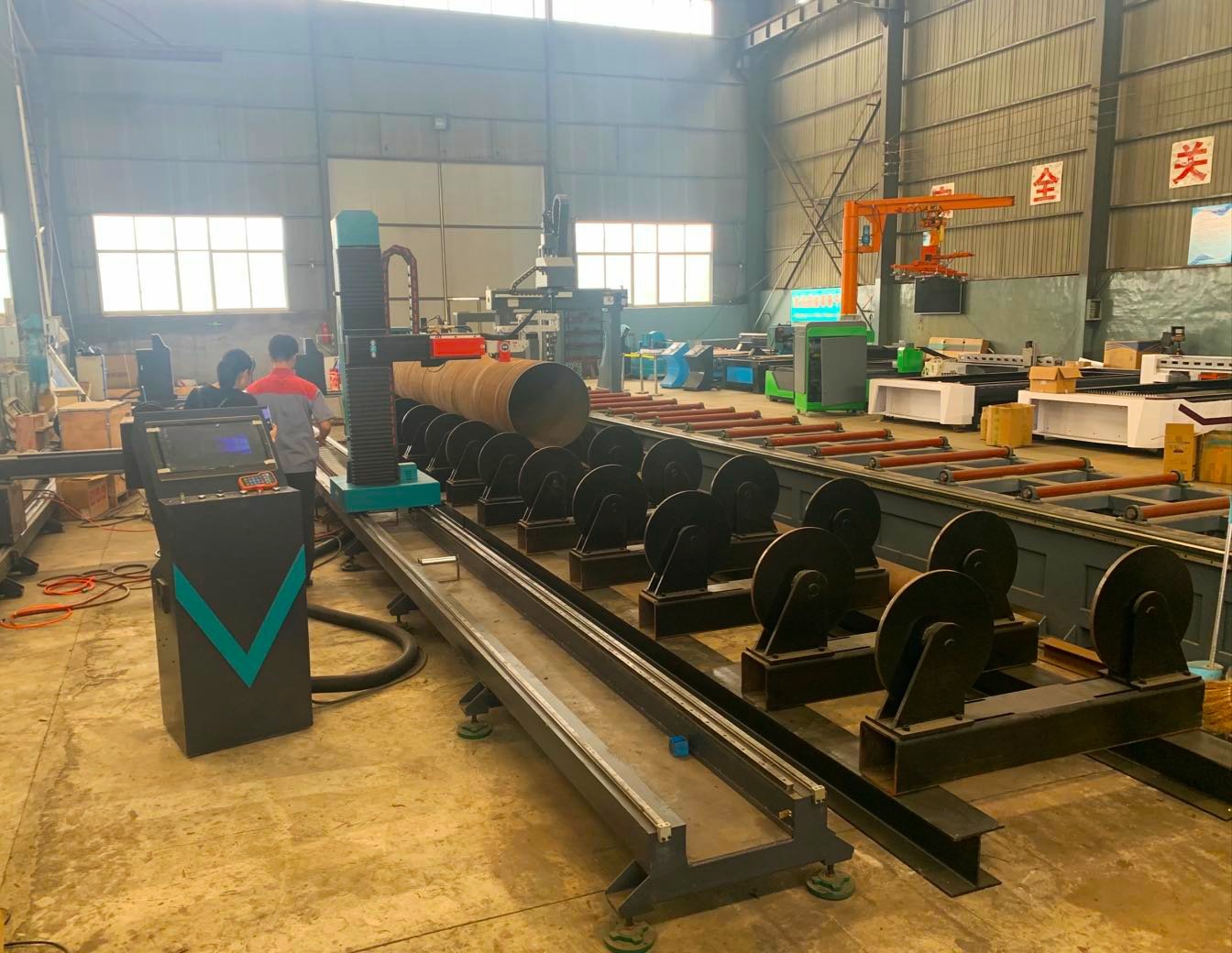 3d pipe cutting machine