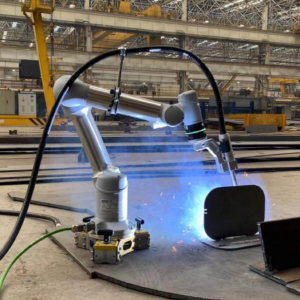 compact collaborative arc welding arm for small shops cmc arc mini 800